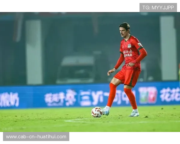 河南队高频度的身位卡位完美限制对方推进