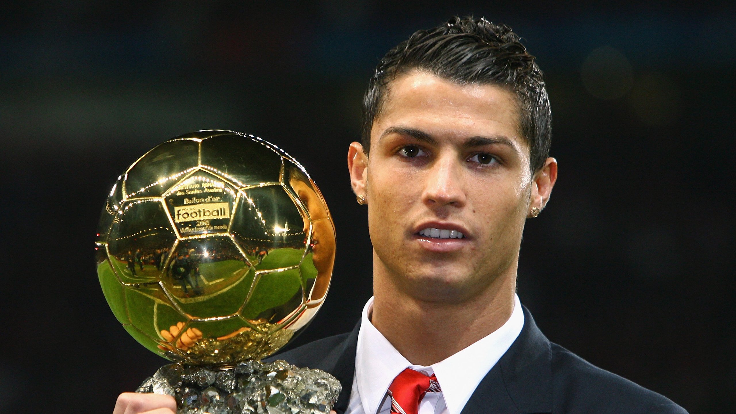 中国足球球员大赛经验对技战术稳定性的影响，中国足球比赛的人